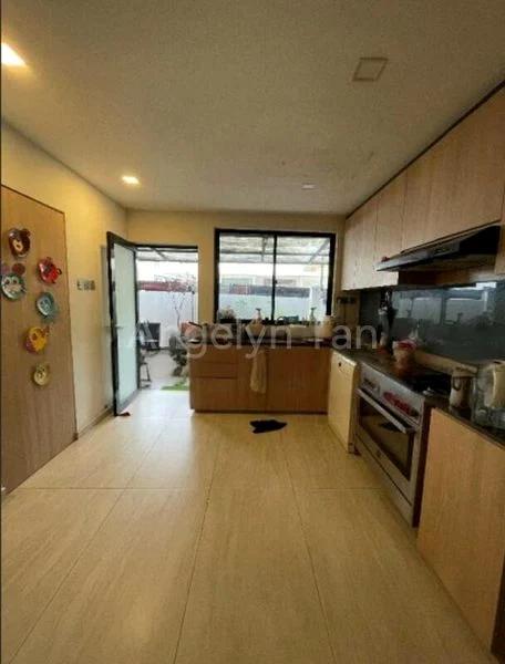 4 Bed Semi-Detached House (Landed) for Sale in  Frankel Estate - Image 1